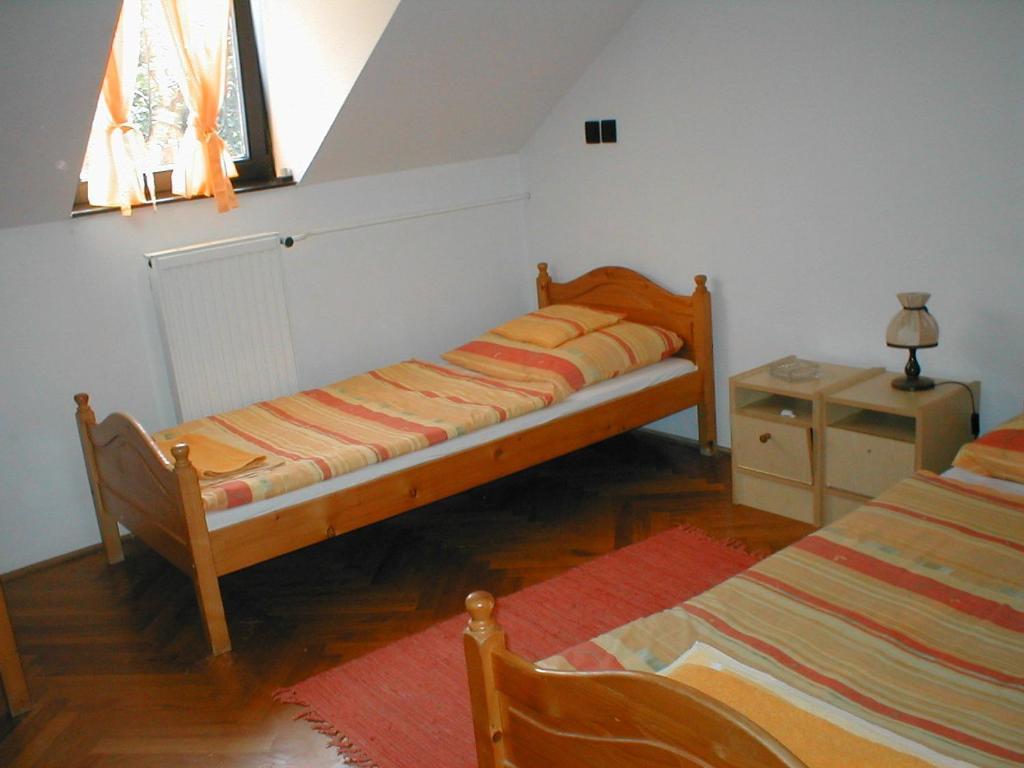 Krisztina Panzio Hotel Balatonalmádi Room photo